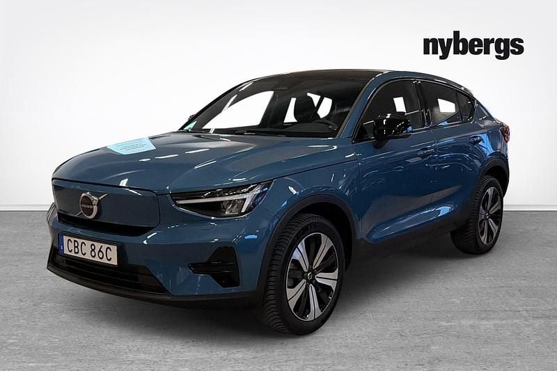 Blå Begagnad 2023 Volvo C40 Core SUV | 329 900 kr (Marknadspris) - Bild 1/4
