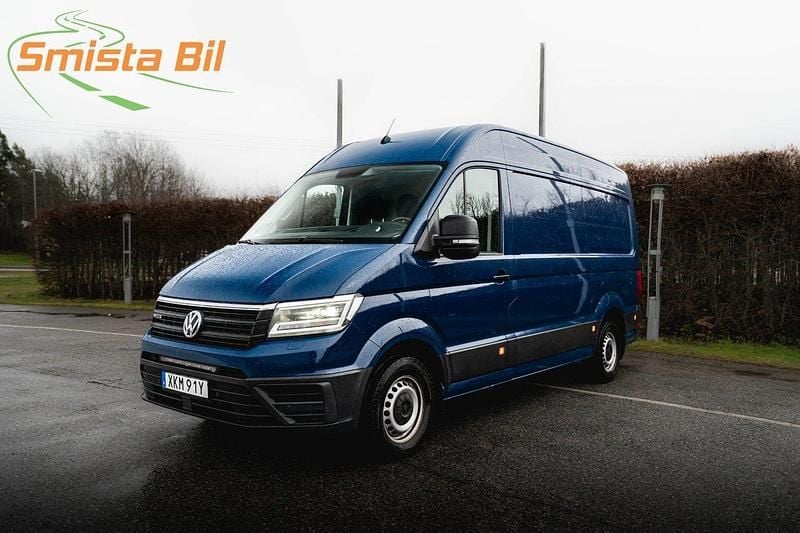 Mörkblå (blå) Begagnad 2020 VW Crafter Van | 319 600 kr (Superpris) - Bild 1/3