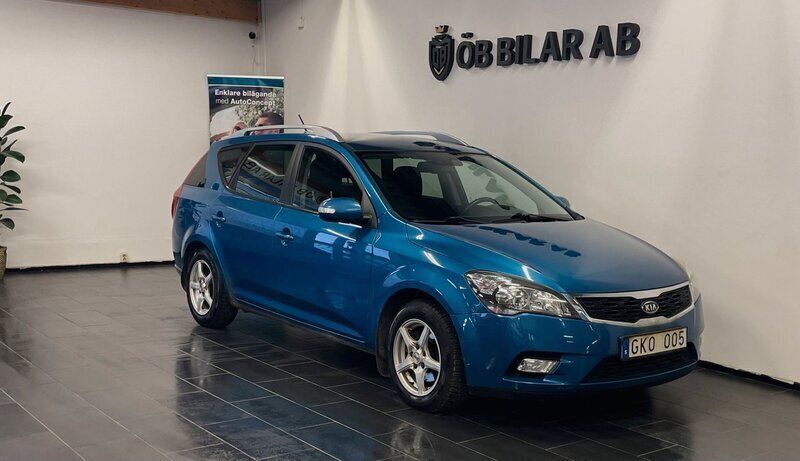 Blå Begagnad 2011 Kia Ceed Sportswagon Kombi | 44 900 kr (Marknadspris) - Bild 1/4
