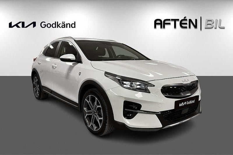 Begagnad Kia XCeed Advance 141 HK (103 kW) 2022 Vit SUV