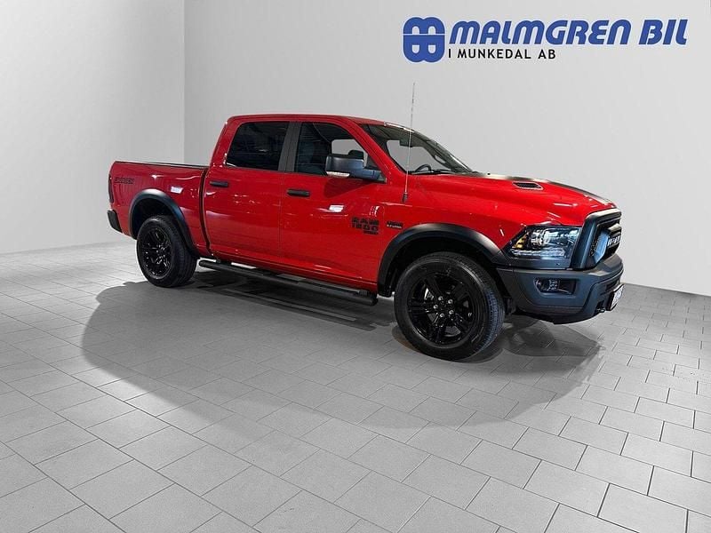 Röd (flame red) Ny 2024 Dodge Ram Pickup | 748 750 kr - Bild 1/4