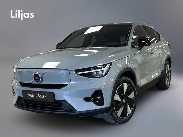 Grå Begagnad 2023 Volvo EC40 Ultimate SUV | 399 900 kr (Marknadspris) - Bild 1/3