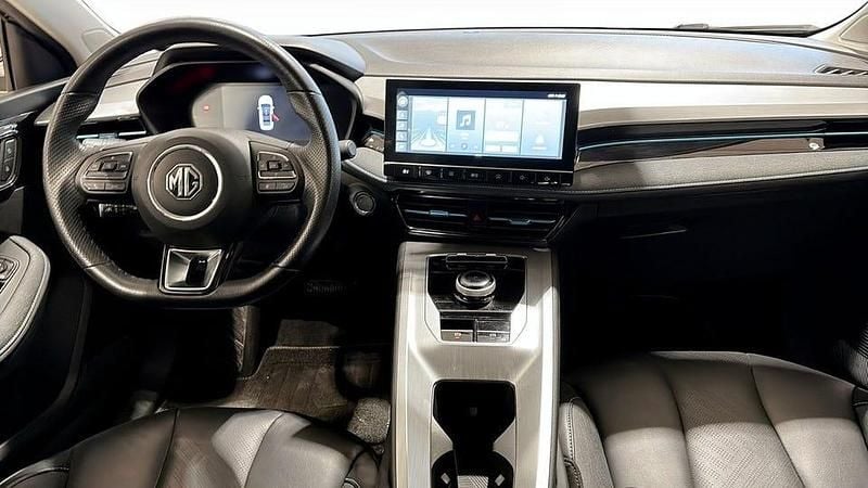 Begagnad MG MG5 EV 114 kW (156 HK) 2022 Svart Kombi