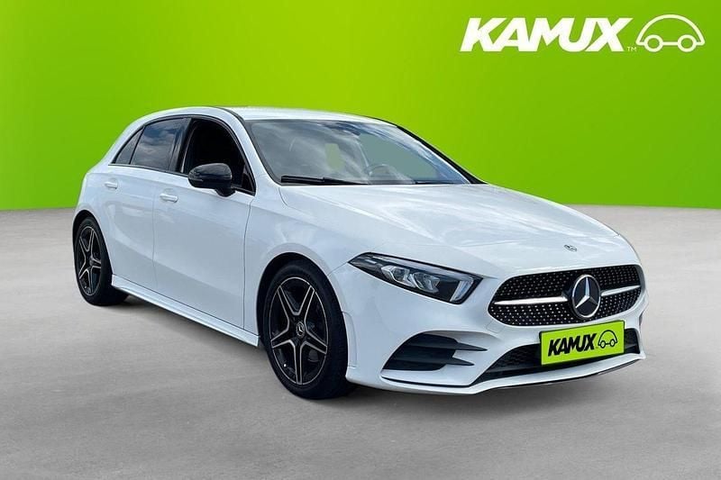 Vit Begagnad 2018 Mercedes A200 AMG Halvkombi | 228 900 kr (Marknadspris) - Bild 1/3