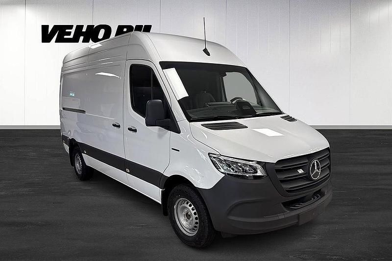 Ny Mercedes 320 2025 Vit Pickup