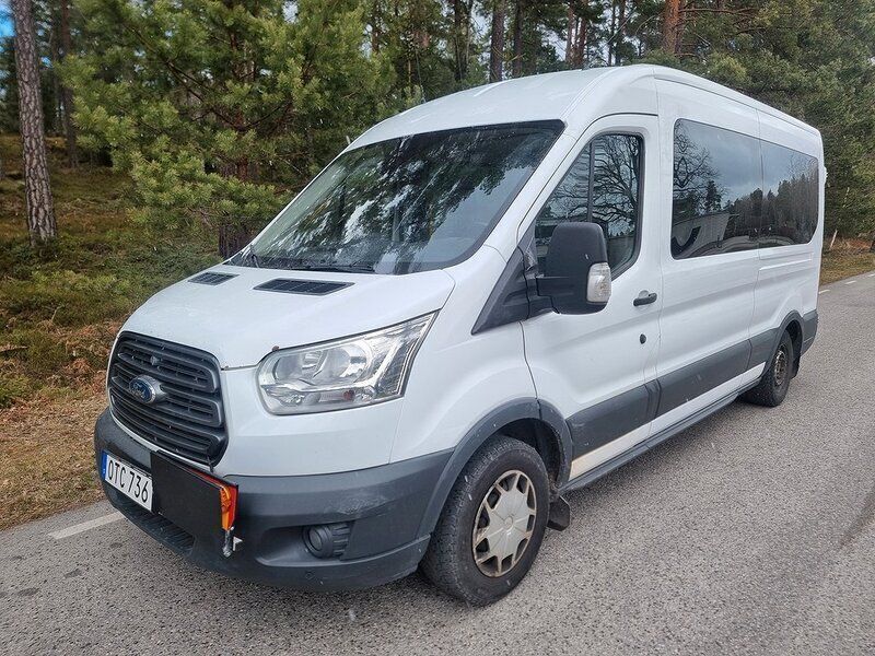 Vit Begagnad 2016 Ford Transit Kombi | 119 900 kr (Marknadspris) - Bild 1/4