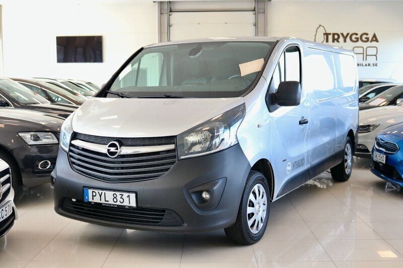 Grå Begagnad 2016 Opel Vivaro Van | 89 000 kr (Bra pris) - Bild 1/4