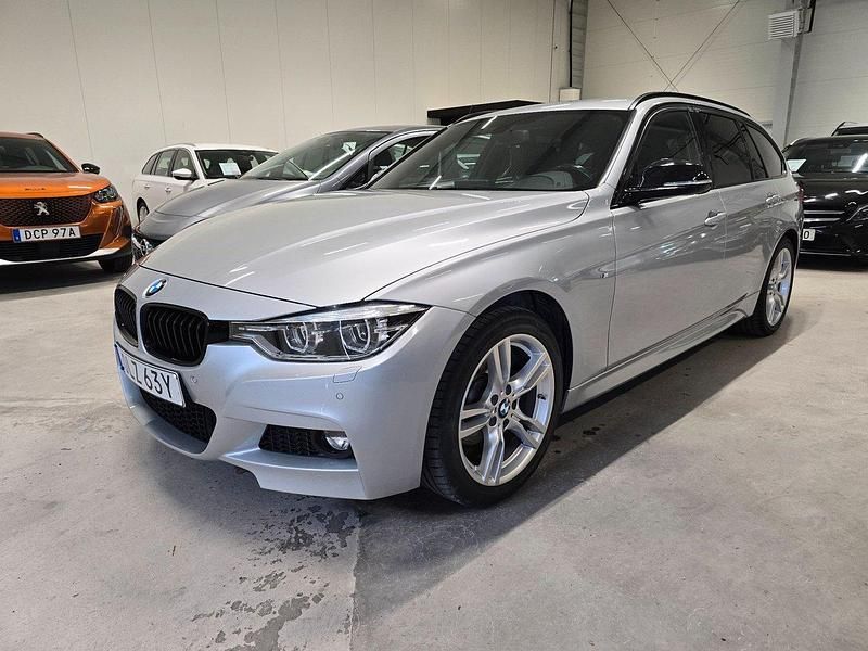 Silver Begagnad 2019 BMW 740L M Sport Sedan | 269 500 kr - Bild 1/4