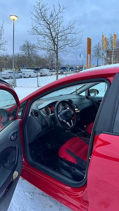 Begagnad Seat Ibiza 86 HK (63 kW) 2010 Halvkombi