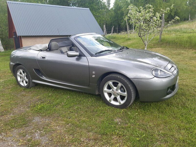 Grå Begagnad 2002 MG TF Cab | 55 000 kr - Bild 1/4