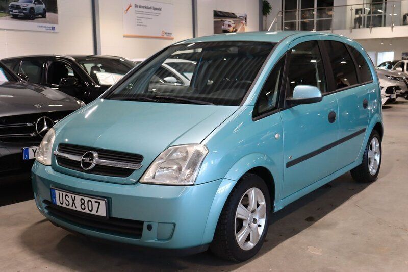 Grön Begagnad 2004 Opel Meriva Minibuss | 29 900 kr (Marknadspris) - Bild 1/4