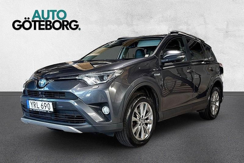 Mörkgrå Begagnad 2017 Toyota RAV4 Hybrid Executive SUV | 184 500 kr (Marknadspris) - Bild 1/3