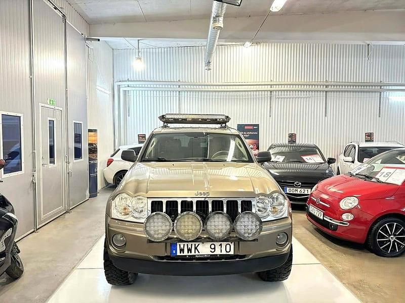 Begagnad Jeep Grand Cherokee 231 HK (169 kW) 2005 Brun SUV