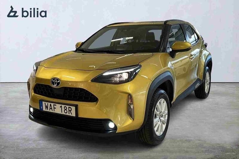 Gul Begagnad 2022 Toyota Yaris Cross Active SUV | 259 900 kr (Marknadspris) - Bild 1/1