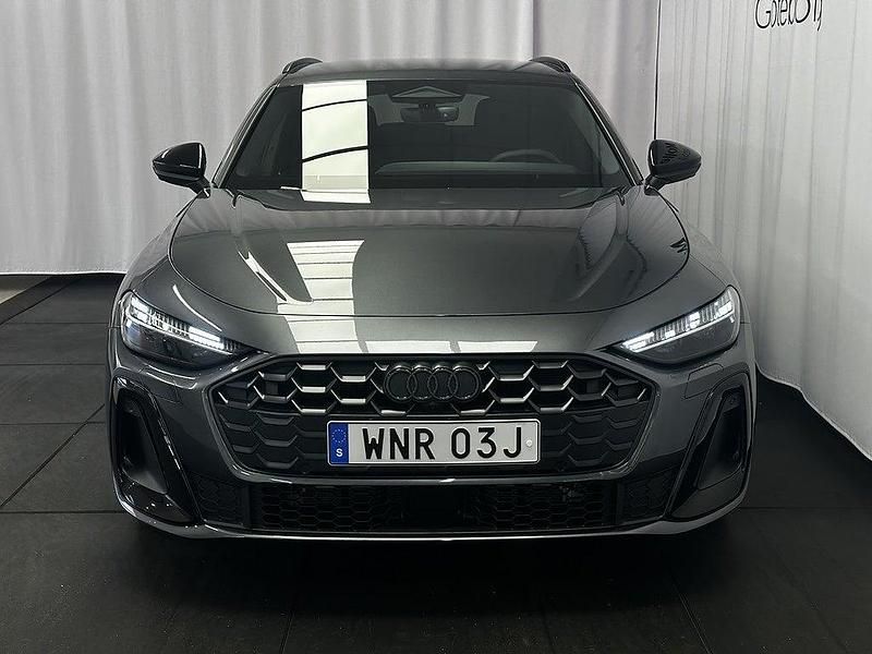 Ny Audi A5 Sport 2025 Grå Kombi