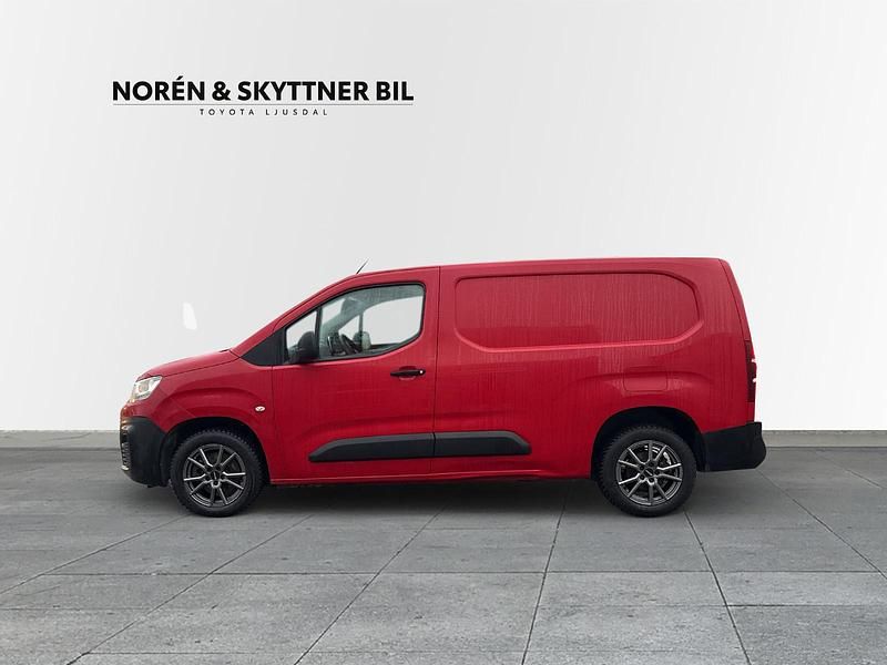 Begagnad Citroën Berlingo 2020 Röd Minibuss