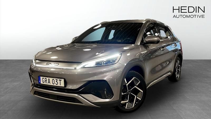 Grå Begagnad 2022 BYD Atto 3 SUV | 254 900 kr (Marknadspris) - Bild 1/4