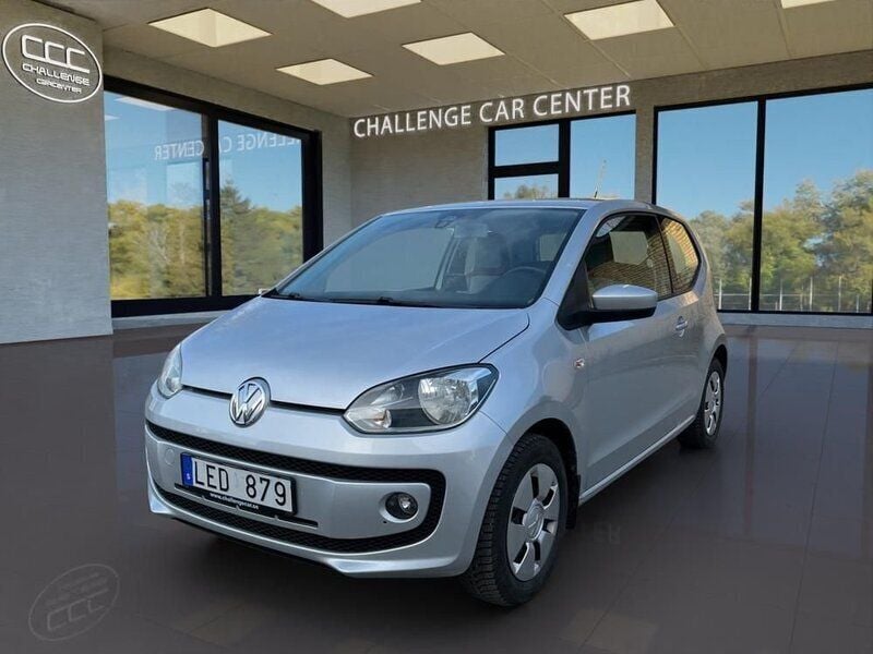 Silver Begagnad 2012 VW up! high up! Halvkombi | 55 900 kr (Marknadspris) - Bild 1/4