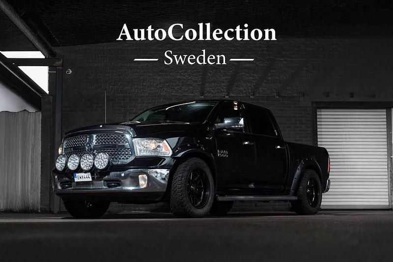 Svart Begagnad 2015 Dodge Ram Pickup | 387 000 kr - Bild 1/4