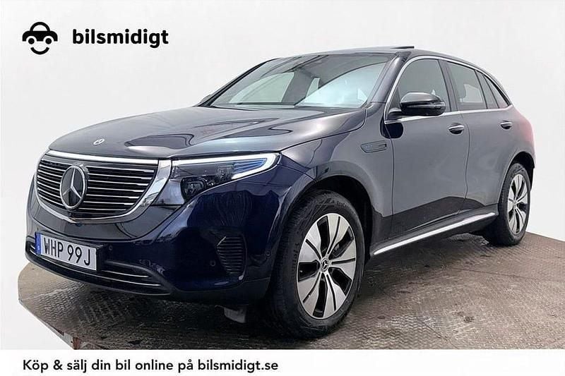 Mörkblå Begagnad 2022 Mercedes EQC400 SUV | 445 900 kr (Marknadspris) - Bild 1/3