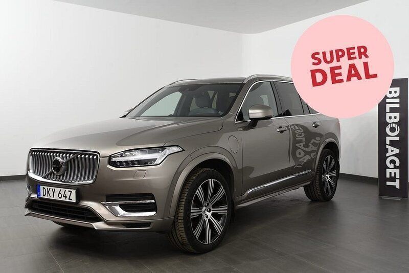 Grå Begagnad 2021 Volvo XC90 Inscription SUV | 599 500 kr (Marknadspris) - Bild 1/4