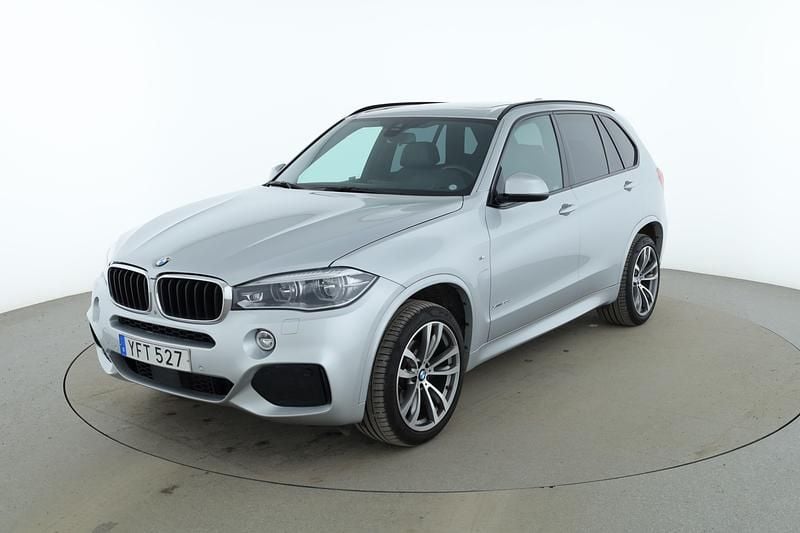 Silver Begagnad 2016 BMW X5 M Sport SUV | 325 000 kr (Marknadspris) - Bild 1/4