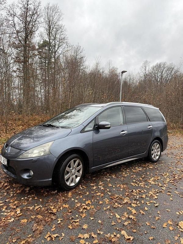 Begagnad 2006 Mitsubishi Grandis Minibuss | 27 500 kr (Dyr) - Bild 1/4