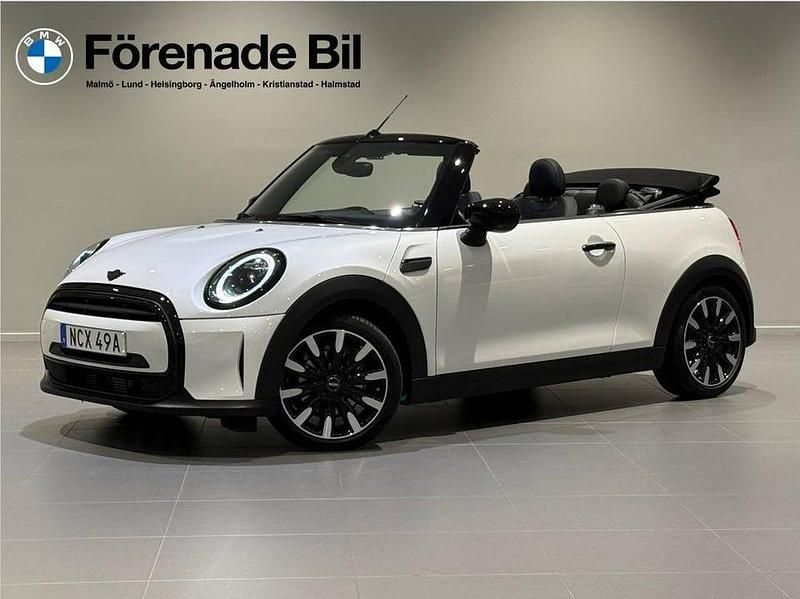 Vit Begagnad 2023 Mini Cooper Cabriolet Cab | 299 000 kr (Lite dyr) - Bild 1/4