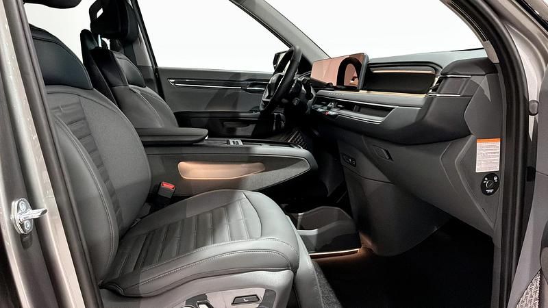 Ny Kia EV9 Plus 283 kW (385 HK) 2025 Grå SUV