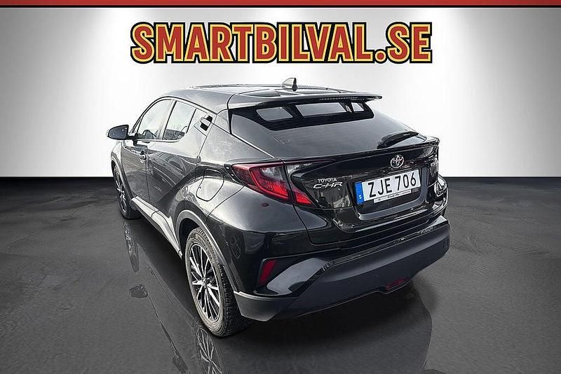 Begagnad Toyota C-HR Active 98 HK (72 kW) 2022 Svart SUV
