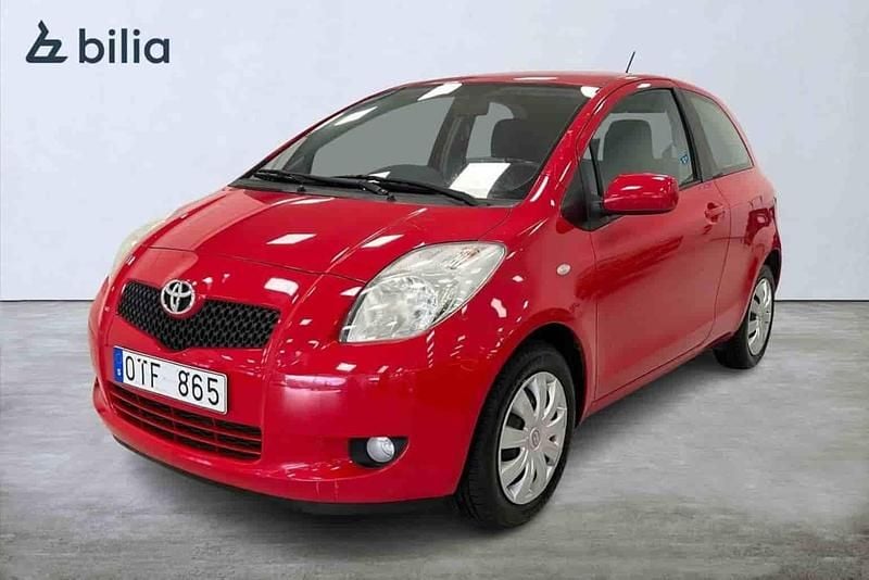 Röd Begagnad 2008 Toyota Yaris Halvkombi | 49 900 kr (Marknadspris) - Bild 1/1