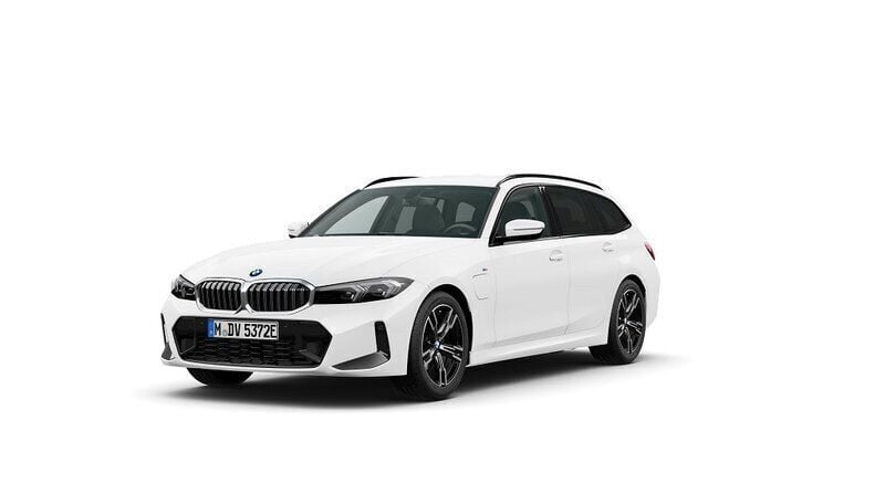 Vit Begagnad 2024 BMW 330e M Sport Kombi | 529 500 kr (Superpris) - Bild 1/4