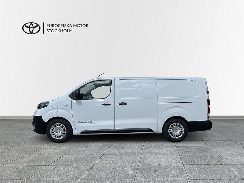 Begagnad Toyota Proace Comfort 100 kW (136 HK) 2024 Vit Minibuss