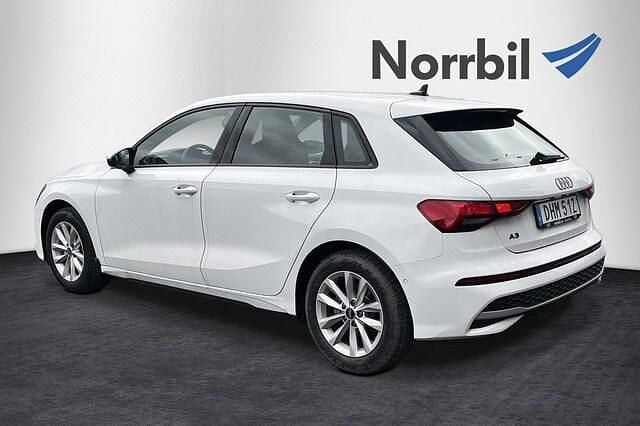 Begagnad Audi A3 Proline 150 HK (110 kW) 2024 Vit Halvkombi