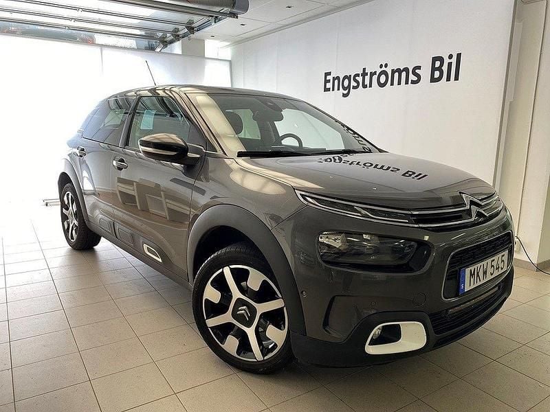 Grå Begagnad 2018 Citroën C4 Cactus PureTech Halvkombi | 149 000 kr (Marknadspris) - Bild 1/4