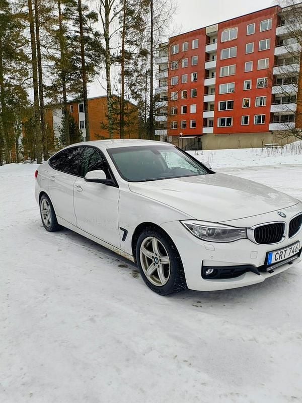 Begagnad BMW 320 Gran Turismo 184 HK (135 kW) 2014