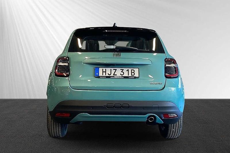 Ny Fiat 600 Icon 102 HK (75 kW) 2025 Blå SUV