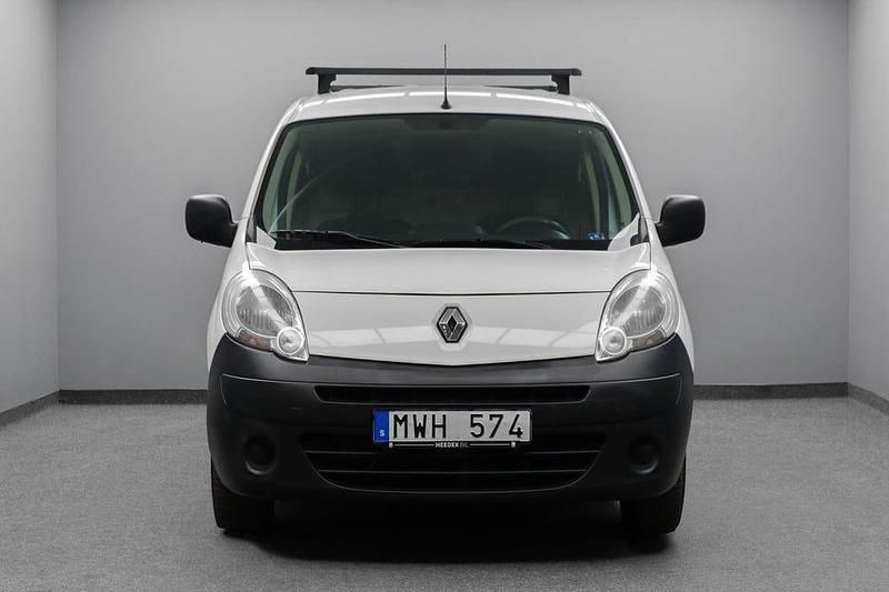 Begagnad Renault Kangoo 90 HK (66 kW) 2012 Vit (white glacier) Minibuss
