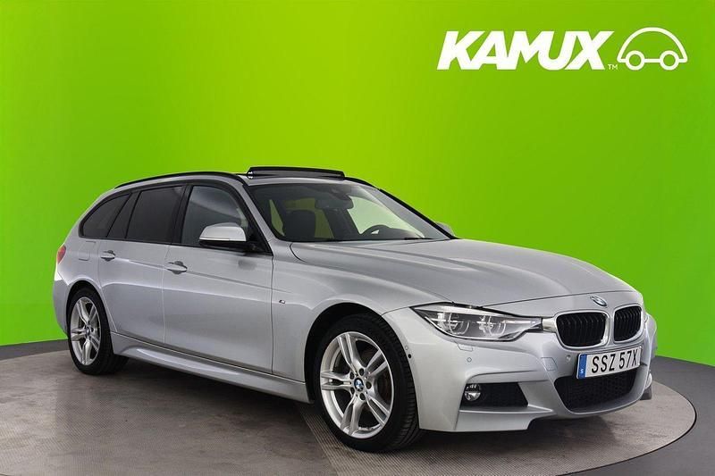 Silver/grå Begagnad 2019 BMW 320 M Sport Kombi | 294 800 kr (Marknadspris) - Bild 1/4