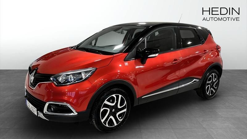 Orange Begagnad 2015 Renault Captur SUV | 129 900 kr (Marknadspris) - Bild 1/4