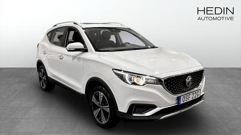 Begagnad MG ZS Luxury 105 kW (143 HK) 2021 Vit SUV