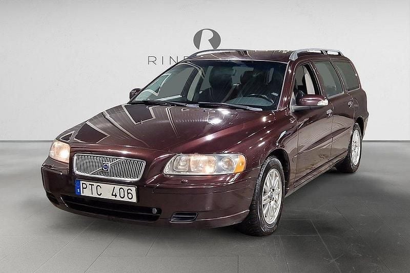 Mörkröd Begagnad 2007 Volvo V70 Kinetic Kombi | 49 900 kr (Marknadspris) - Bild 1/3