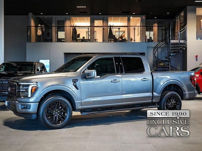 Ny 2025 Ford F-150 Lariat Pickup | 1 111 250 kr (Dyr) - Bild 1/4