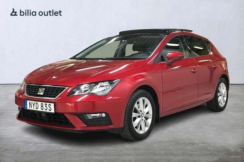 Röd Begagnad 2019 Seat Leon Style Halvkombi | 129 900 kr (Marknadspris) - Bild 1/3