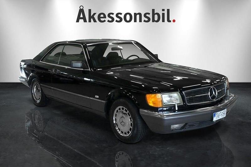 Begagnad Mercedes 560 241 HK (177 kW) 1989 Svart Sportkupé