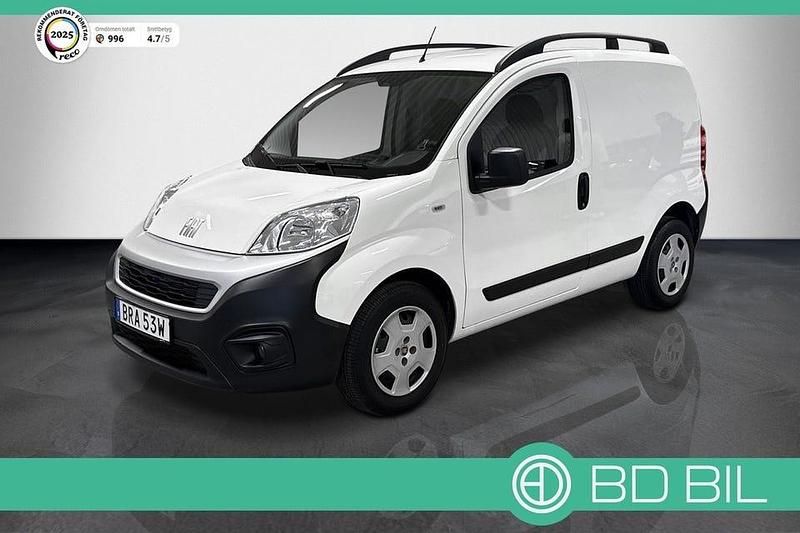 Begagnad Fiat Fiorino 80 HK (58 kW) 2024 Vit Minibuss