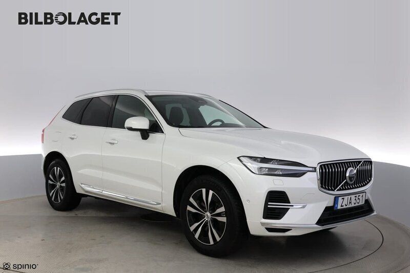 Vit Begagnad 2023 Volvo XC60 Core SUV | 489 800 kr (Bra pris) - Bild 1/4