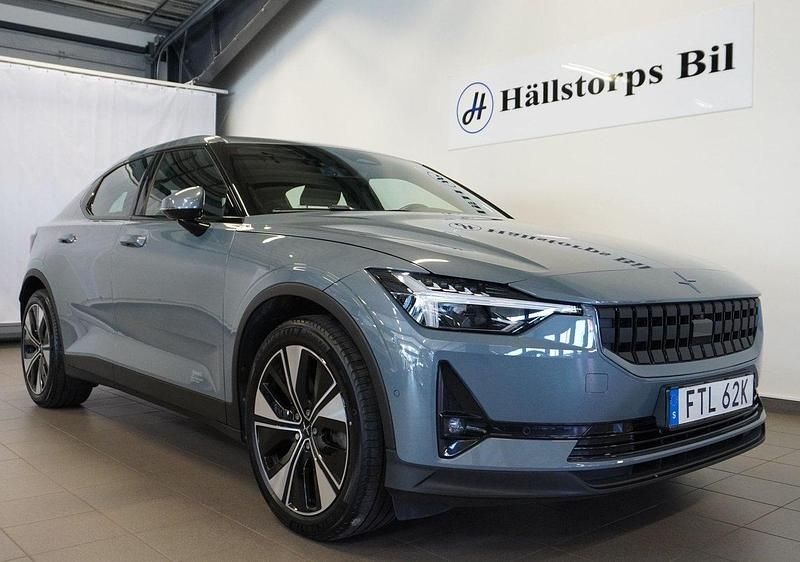 Grå Begagnad 2023 Polestar 2 Long Range Single Motor Sedan | 299 900 kr (Marknadspris) - Bild 1/4