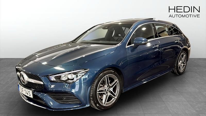 Begagnad Mercedes CLA200 Shooting Brake 163 HK (119 kW) 2023 Svart Kombi