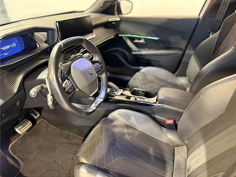 Begagnad Peugeot 2008 GT 155 HK (114 kW) 2021 Grå SUV